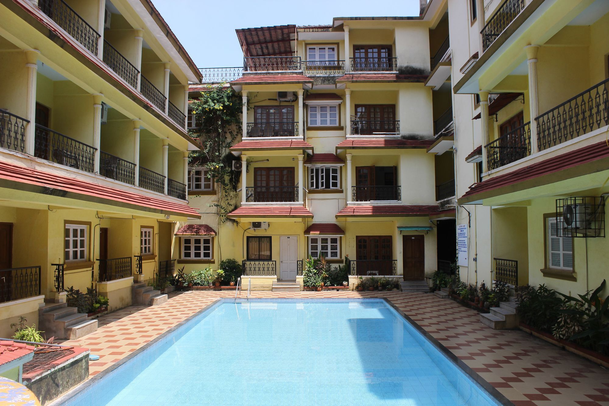 Oyo 7333 V Palms Otel Candolim Dış mekan fotoğraf